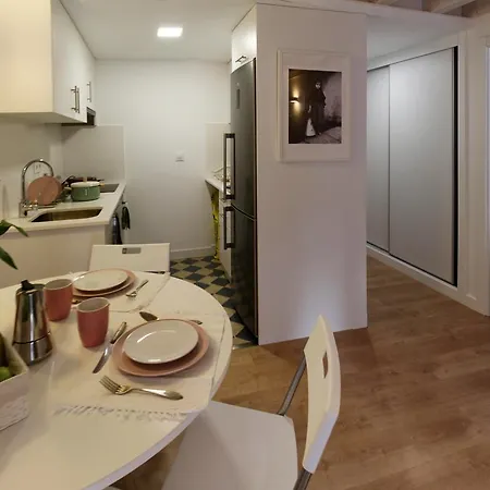 Puerta Del Camino Saint-Jacques-de-Compostelle