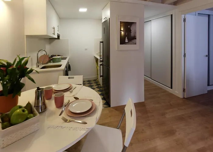 Puerta Del Camino Saint-Jacques-de-Compostelle